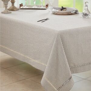 Jaylin Collection Table Linen